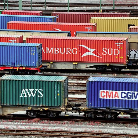  Intermodal services 