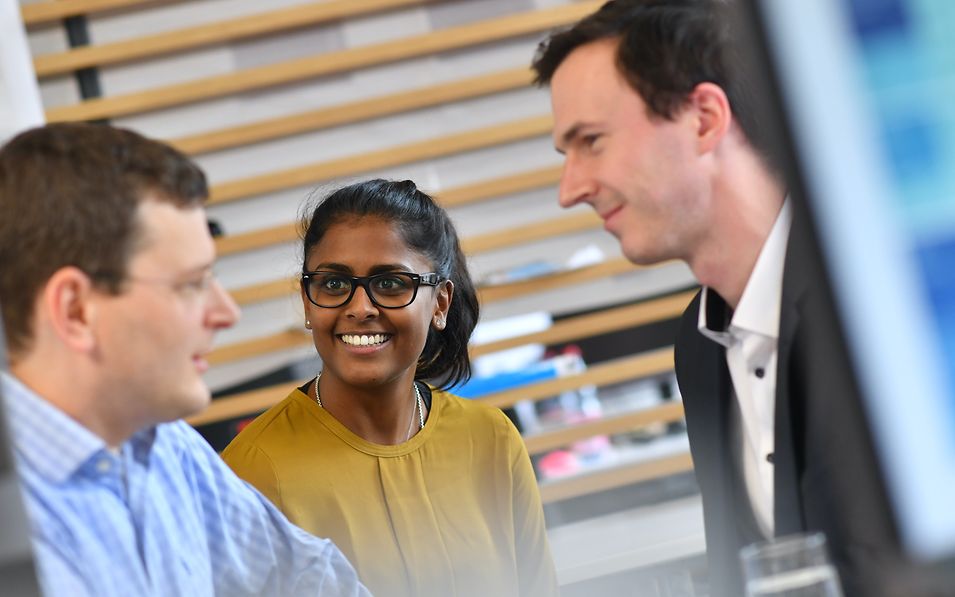 Employee in discussion